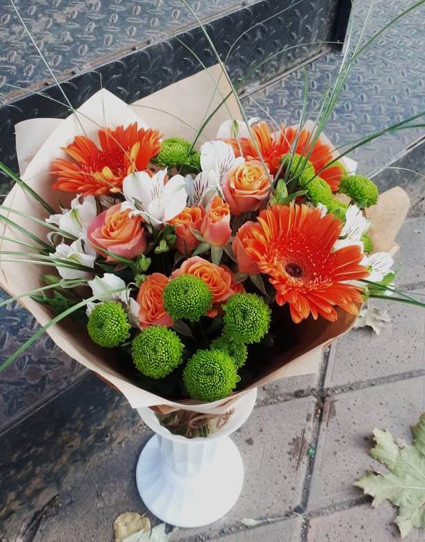 Букет цветов из: Герберы, Хризантемы, Альстромерии и Розы в Тереке Ставропольского края
