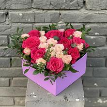 Цветочная композиция из Розы в коробке в Тереке Ставропольского края