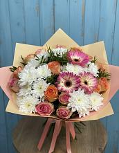 Букет цветов из:  Розы, Герберы и Хризантемы в Тереке Ставропольского края