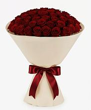 Букет 101 Бордовая роза Блэк Бакарра в Тереке Ставропольского края