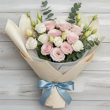 Букет цветов из:  Лизиантусы в Тереке Ставропольского края