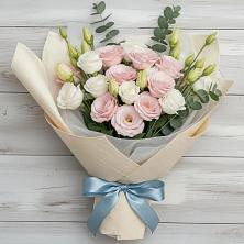 Букет цветов из:  Лизиантусы в Тереке Ставропольского края