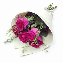 Букет цветов из:  Розы в Тереке Ставропольского края