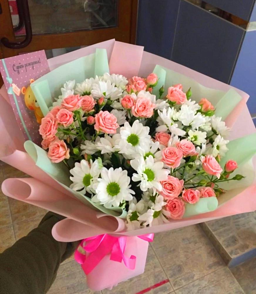 Букет цветов из: Розы и Хризантемы в Тереке Ставропольского края