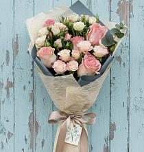 Букет цветов из:  Розы в Тереке Ставропольского края