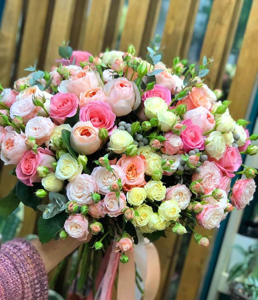 Букет цветов из: Розы в Тереке Ставропольского края