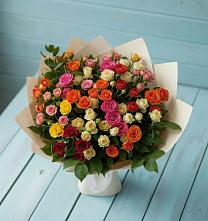 Букет Микс из разноцветных кустовых роз в Тереке Ставропольского края