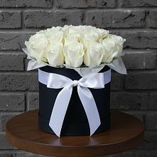 Цветочная композиция из Розы в шляпной коробке в Тереке Ставропольского края